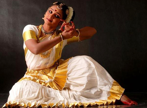 Mohiniyattam - the classical dance of Kerala | Kerala Tourism